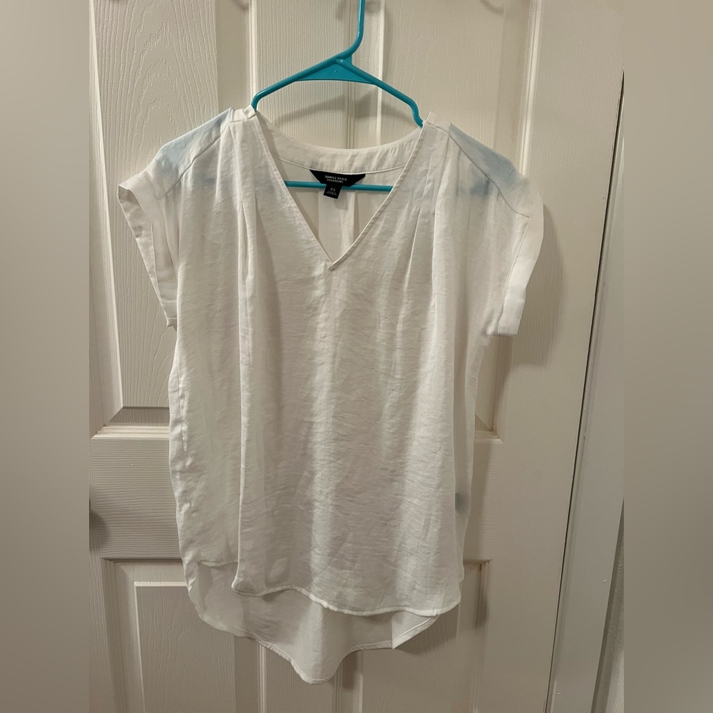 Vera Wang Short Sleeve Blouse